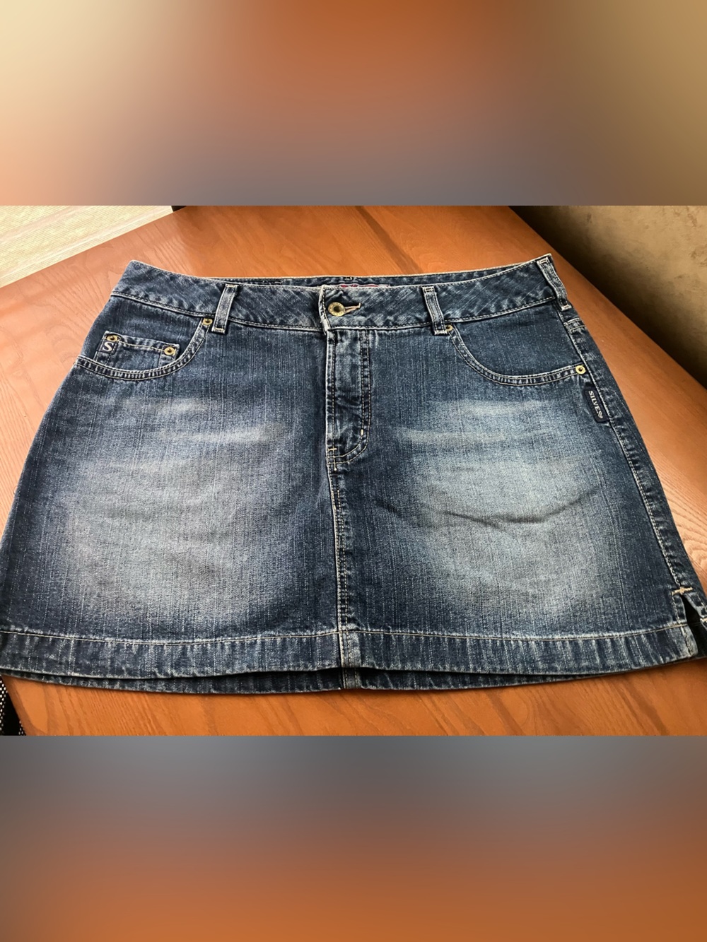 Silver Vintage Denim Dark Wash Mini Skirt Women’s 33 Made in Canada Maple Leaf